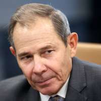 Sen. Curtis criticizes Trump administration, calls for investigation into Minneapolis shooting