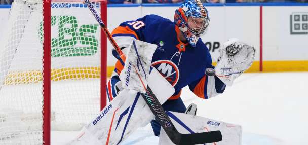 Islanders, Rangers and Devils have vastly different goaltending situations midway through the season