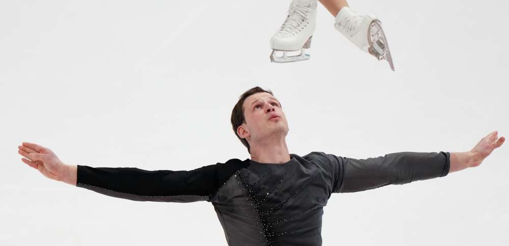 Amber Glenn sets record at U.S. Figure Skating Championships, leads over world champ Alysa Liu