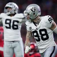 Raiders pass rusher Maxx Crosby undergoes knee surgery