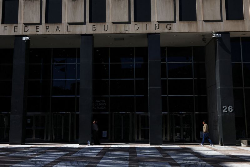 Top U.S. story anchor