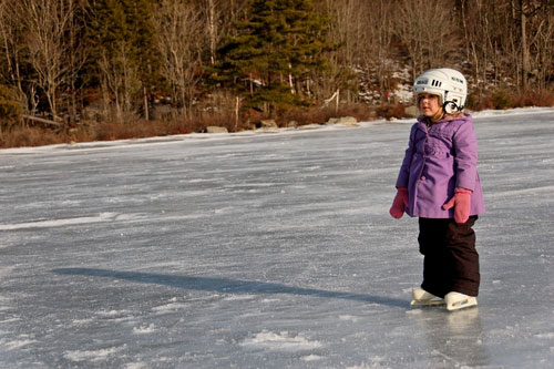 Ice skaters, hockey players -- Be careful