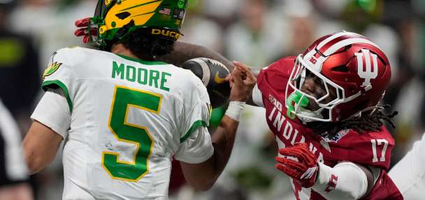 Dante Moore and the Oregon Ducks self-destruct in 56-22 Peach Bowl loss to No. 1 Indiana