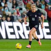 USWNT captain Lindsey Heaps set to join the expansion Denver Summit