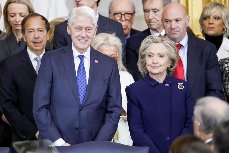 Bill and Hillary Clinton refuse to testify in House Epstein probe