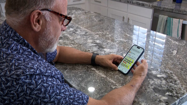 Saratoga Springs man says carrier's 'free phone' offer was costing him hundreds