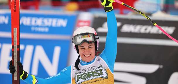 Nicol Delago earns Italy's ski team another win as home Olympics near. Lindsey Vonn 3rd in downhill