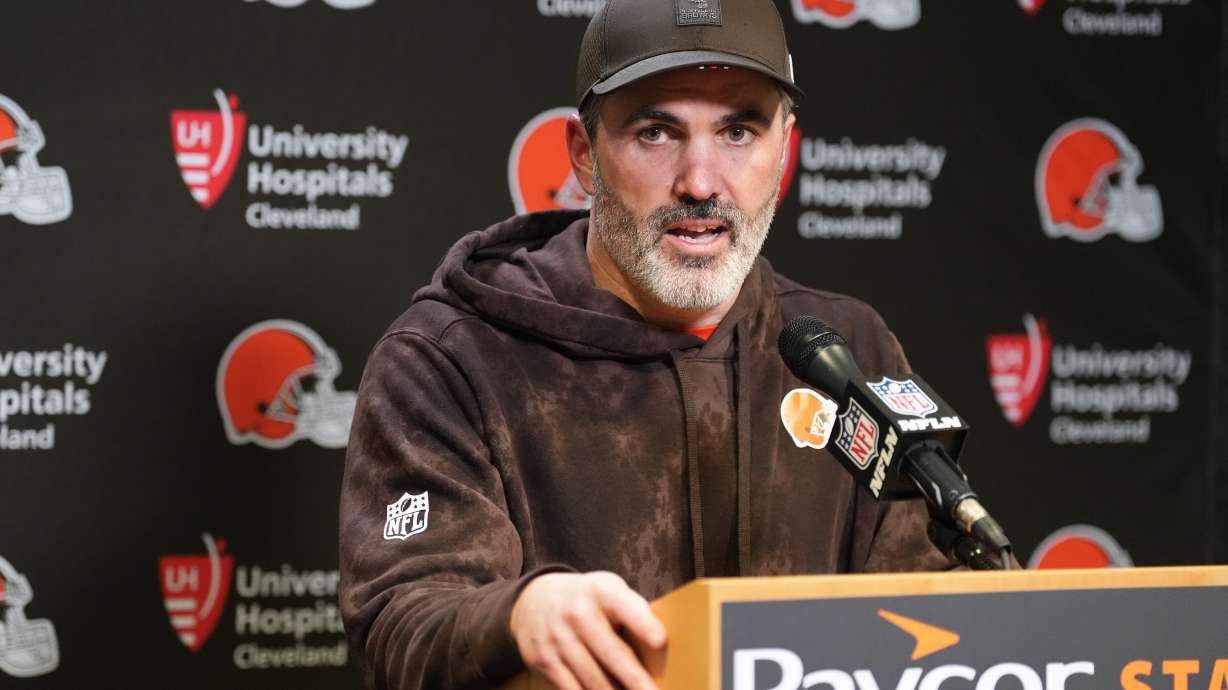 Cleveland Browns head coach Kevin Stefanski speaks at a news conference after an NFL football game against the Cincinnati Bengals, Sunday, Jan. 4, 2026, in Cincinnati.