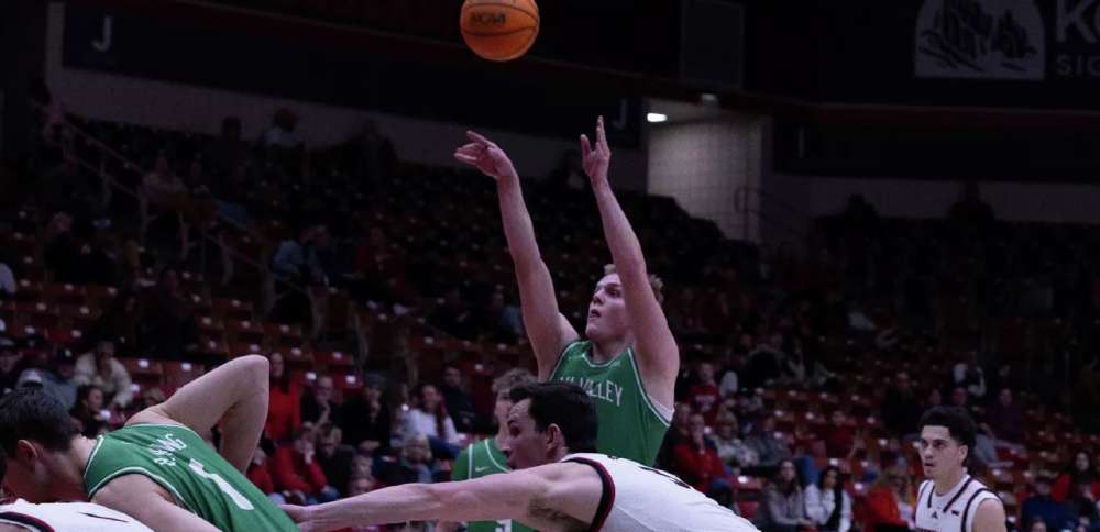 SUU continues hot streak, defeats Utah Valley for 3rd straight win