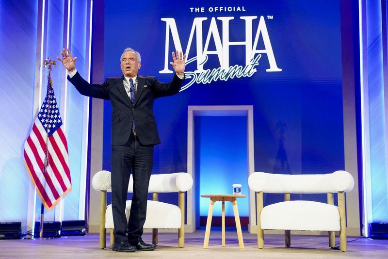 Top Business & Tech story anchor