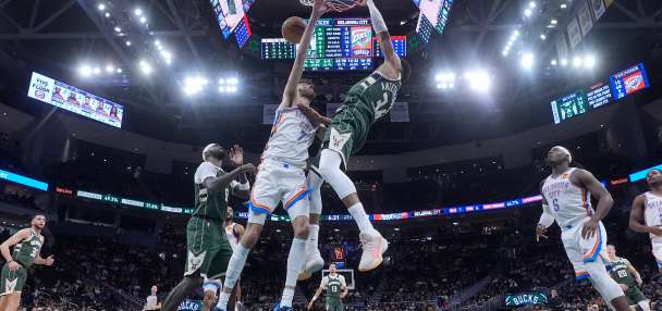 Antetokounmpo says lack of chemistry has contributed to Bucks' recent blowout losses