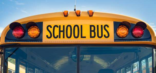 Too many cars don't stop on flashing reds, says school bus driver