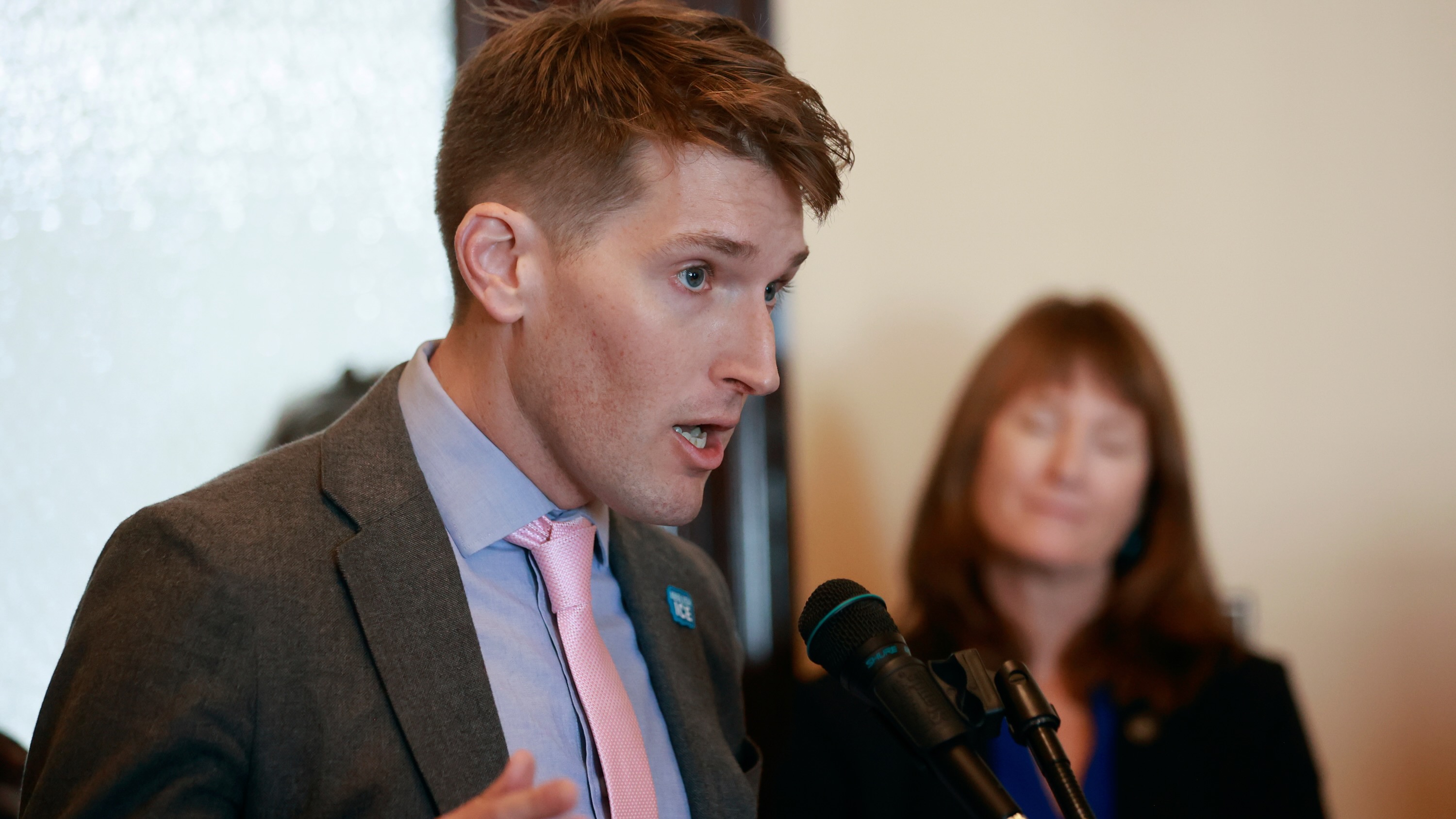 Bill meant to curb immigration enforcement efforts in Utah stalls in committee