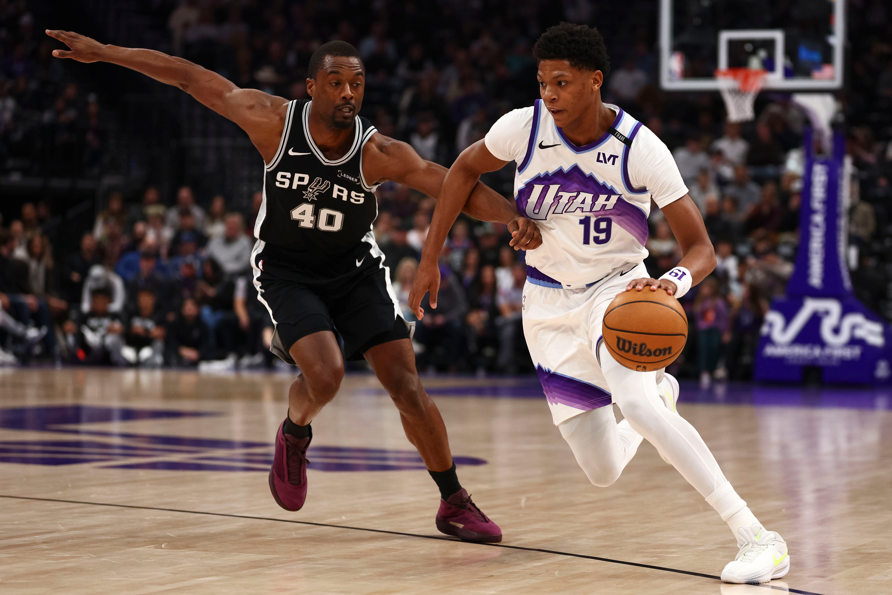 Utah Jazz take San Antonio Spurs to overtime, fall in final frame