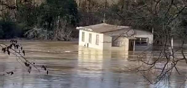 Have You Seen This? There goes the houseboat