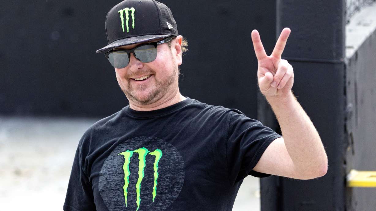 FILE - Driver Kurt Busch acknowledges fans before a NASCAR Cup Series auto race, Saturday, Sept. 16, 2023, in Bristol, Tenn.