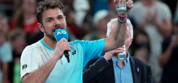 Cheers! Stan Wawrinka bids farewell at Australian Open with beers and gratitude