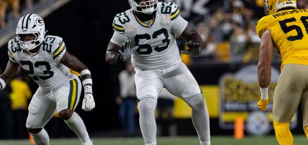 Packers offensive tackle Rasheed Walker arrested on gun possession charge at LaGuardia Airport