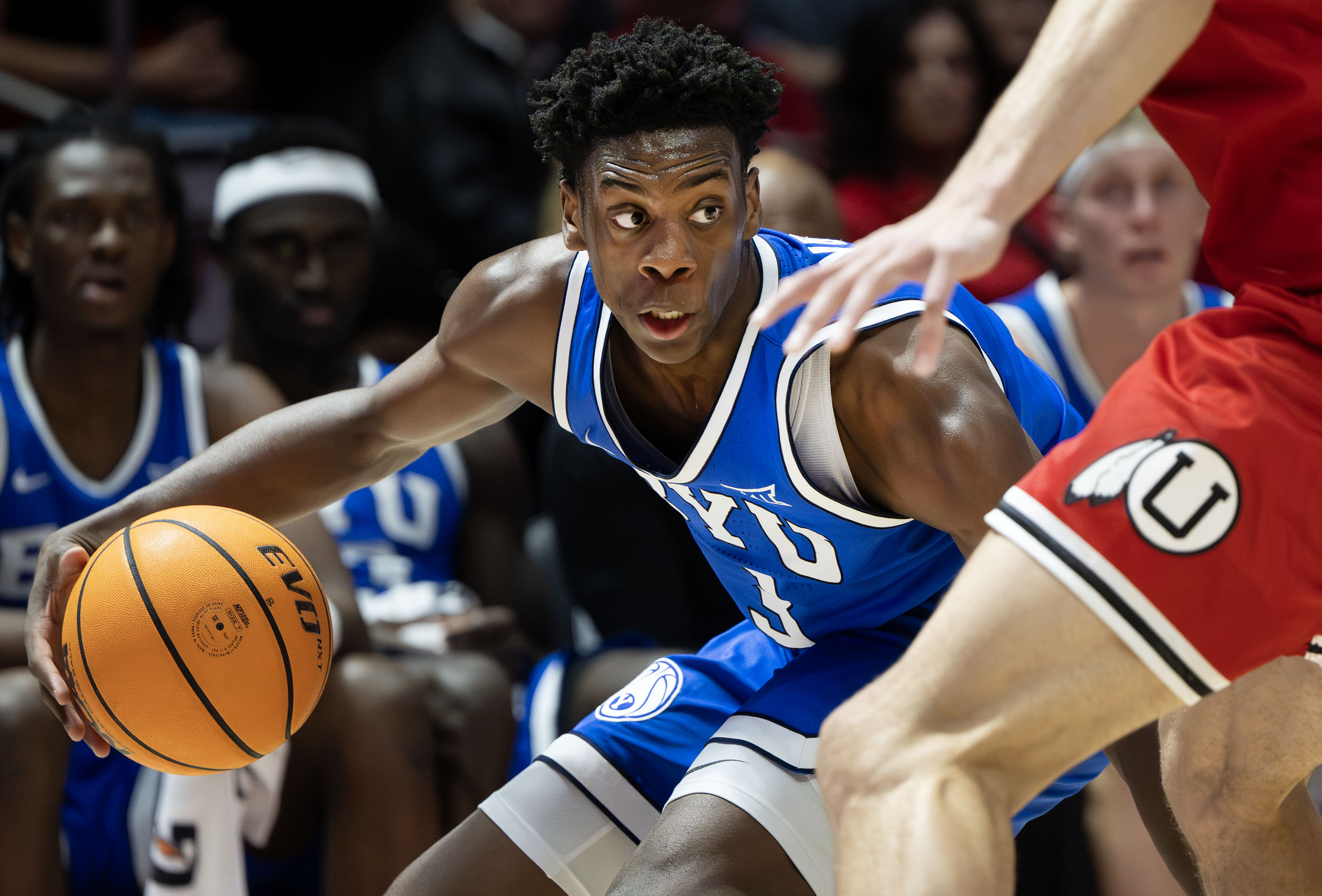 AJ Dybantsa sets BYU freshman record as No. 13 Cougars sweep season series with Utes