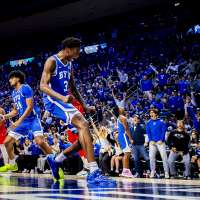 AJ Dybantsa sets BYU freshman record as No. 13 Cougars sweep season series with Utes