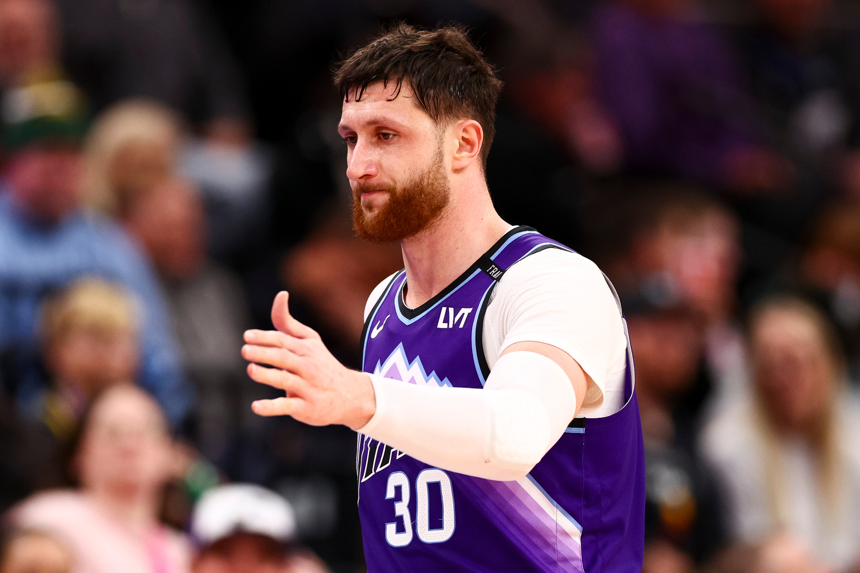 Nurkic makes Jazz history, but rebounding lifts Miami to dominating win over Utah