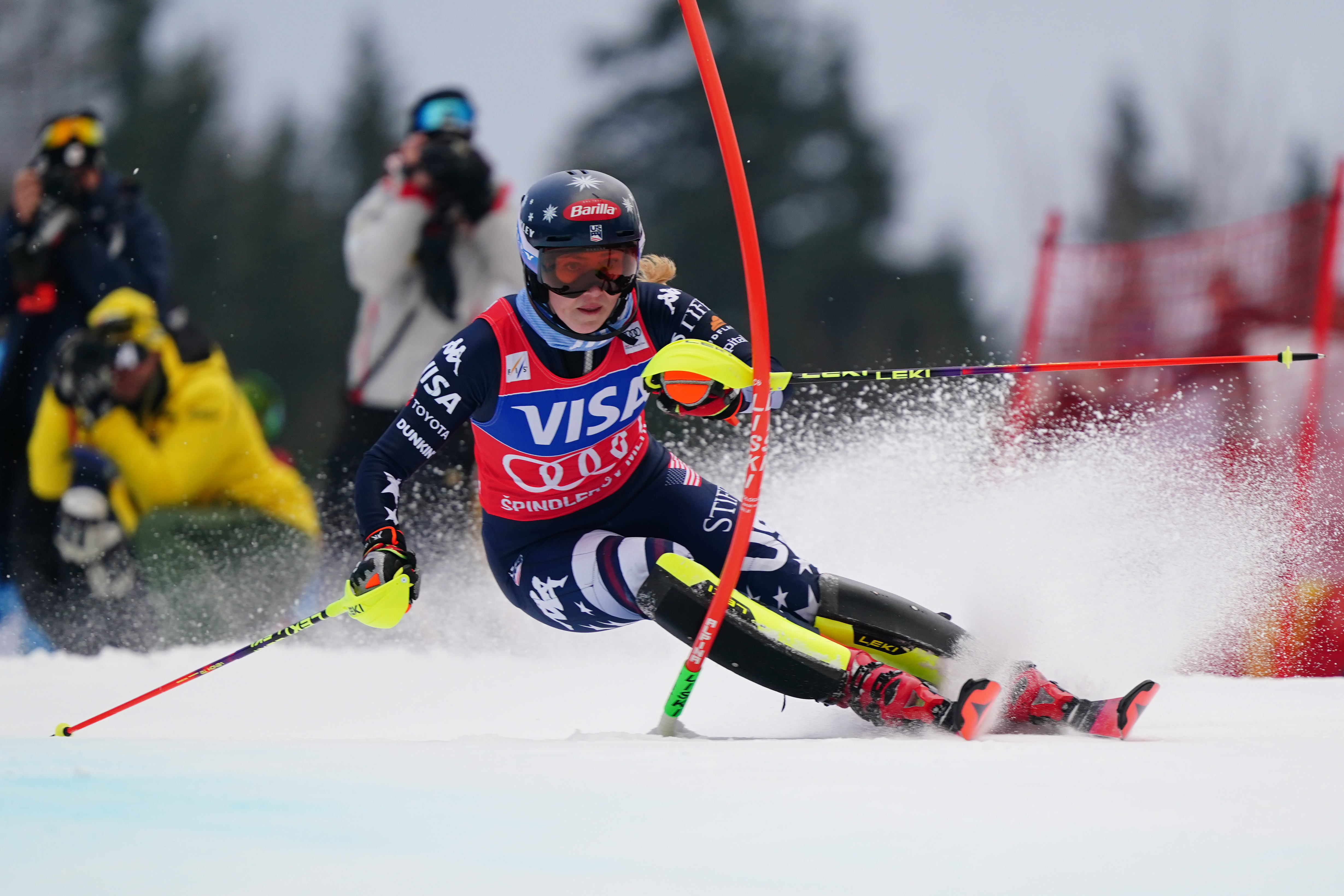 United States' Mikaela Shiffrin speeds down the course during an alpine ski, women's World Cup slalom, in Spindleruv Mlyn, Czech Republic, Sunday, Jan. 25, 2026. 
