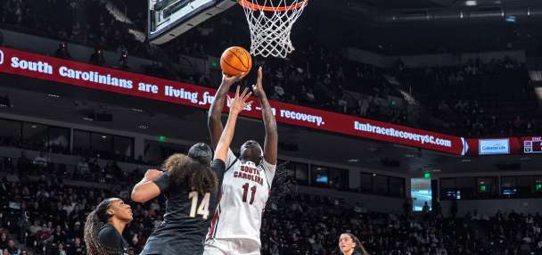 Latson, Johnson lead No. 2 Gamecocks to 103-74 win, ending 'Dores perfect start