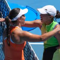 Madison Keys beaten by podcast partner Jessica Pegula one minute, and cheering for her the next