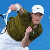 Sinner extends winning streak to 18 at Australian Open, advances to quarterfinals