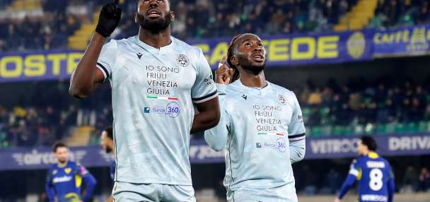 Davis scores as Udinese wins 3-1 at struggling Verona in Serie A