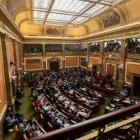 Utah Senate committee passes resolution to impose term limits on US Congress