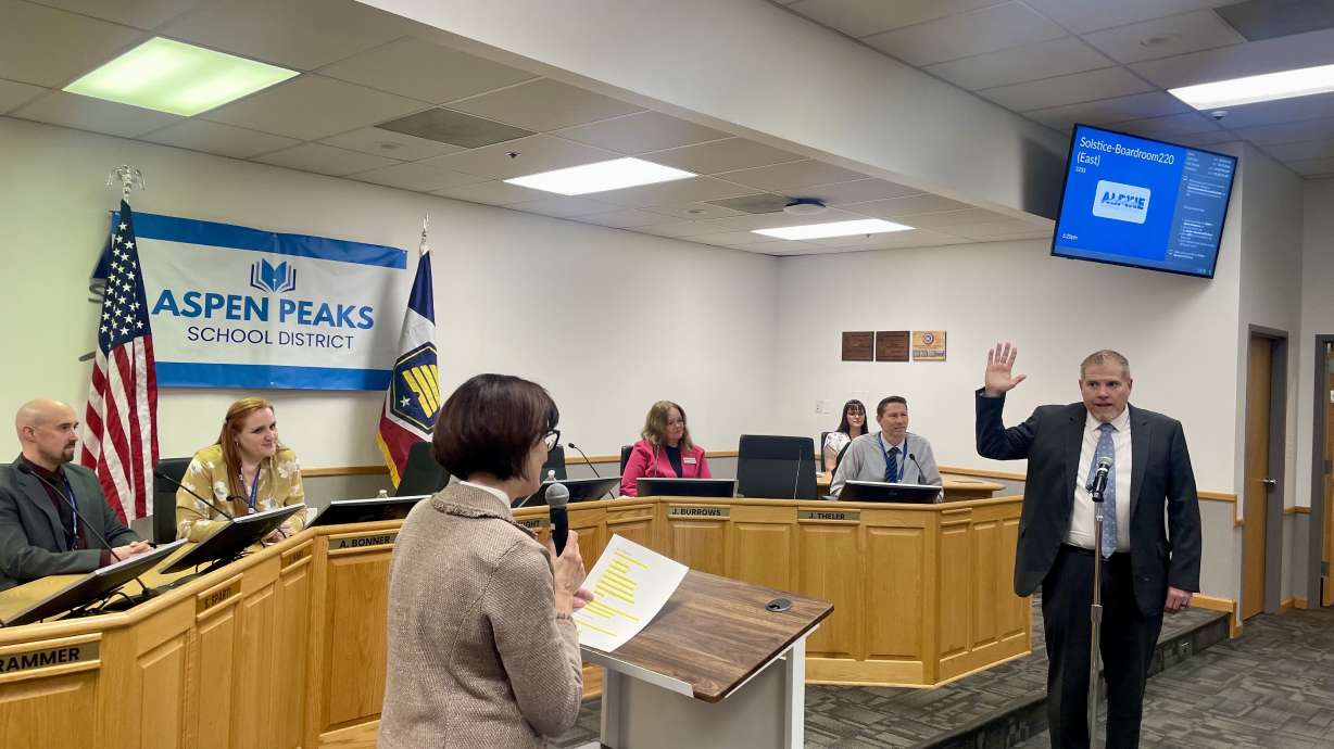 Joel Perkins was sworn in as the new superintendent for the Aspen Peaks School District in northern Utah County on Monday.