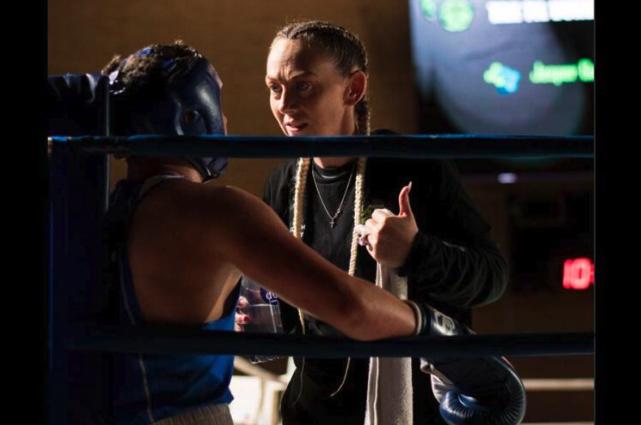 Holly Gregson coaches Kennedy during the tournament in Denmark.