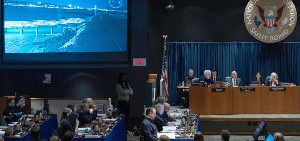 Investigators say deadly midair collision near DC followed years of ignored warnings about traffic