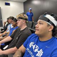 Breakthrough research suggests football players can cut brain injury risk