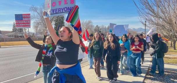 Utah students walk out, protesting against immigration crackdown