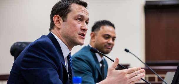 Actor Joseph Gordon-Levitt visits Utah to urge regulations on 'amoral' AI companies