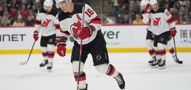 Devils trade Ondrej Palat and picks to the Islanders for Maxim Tsyplakov