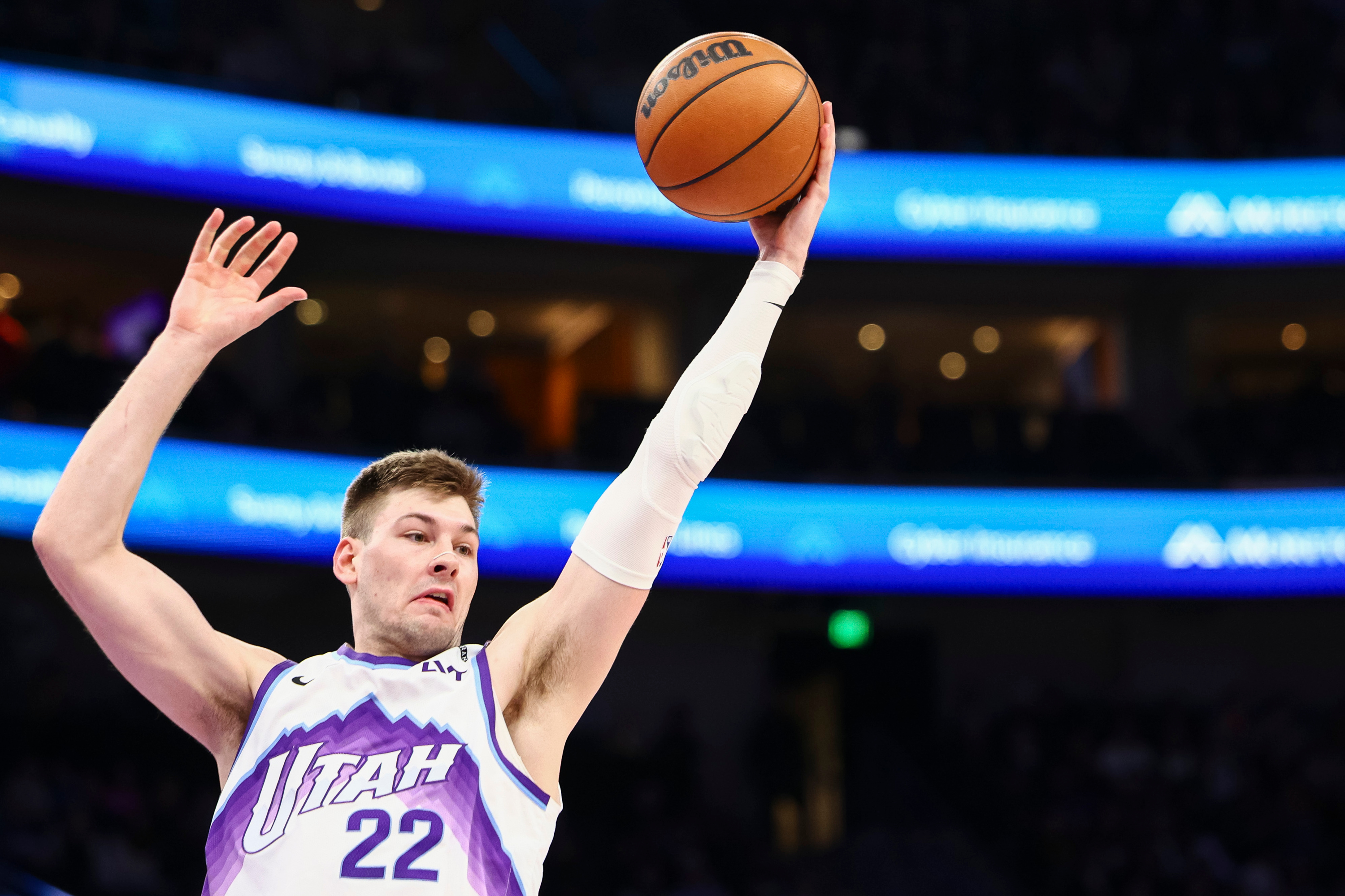 Jazz finish season with 22-60 record, await draft coin toss