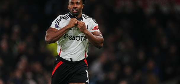 Traoré joins West Ham and says movie taught him about passion of the club's fans