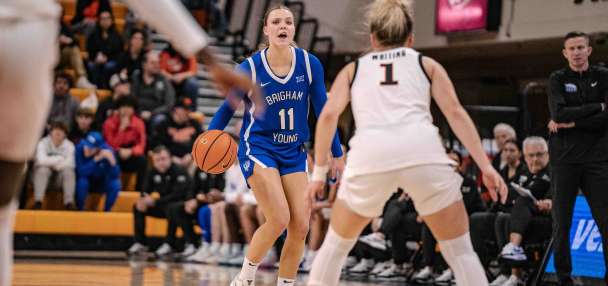 BYU women drop back-to-back after Amari Whiting's 1st double-double for Oklahoma State