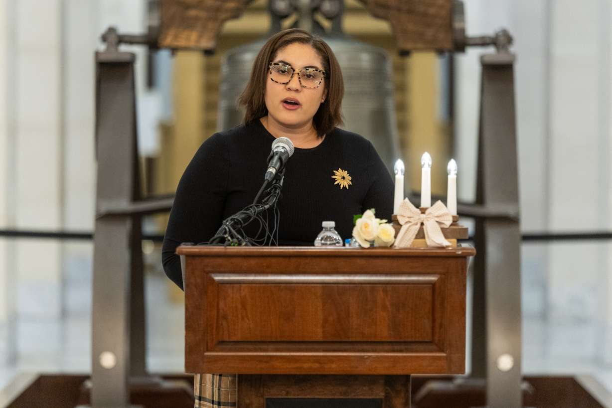 Brittania Doxstader, RN, president of the Utah Nurses Association, reads a tribute during a vigil held for Alex Pretti at the Capitol in Salt Lake City on Thursday, Jan. 29, 2026.