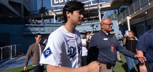 Ohtani won't pitch in World Baseball Classic, Dodgers manager Dave Roberts says