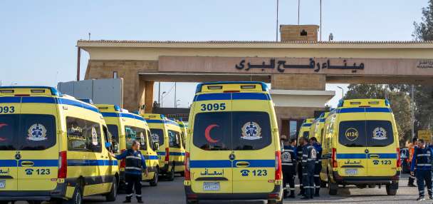 Gaza's border crossing to Egypt reopens in a key step for truce