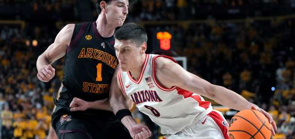 Arizona remains No. 1 in AP Top 25, Michigan jumps UConn for No. 2