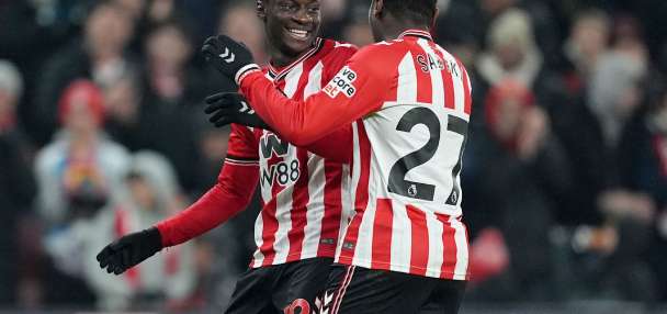 Diarra gets Sunderland off on the right foot in drubbing of Burnley