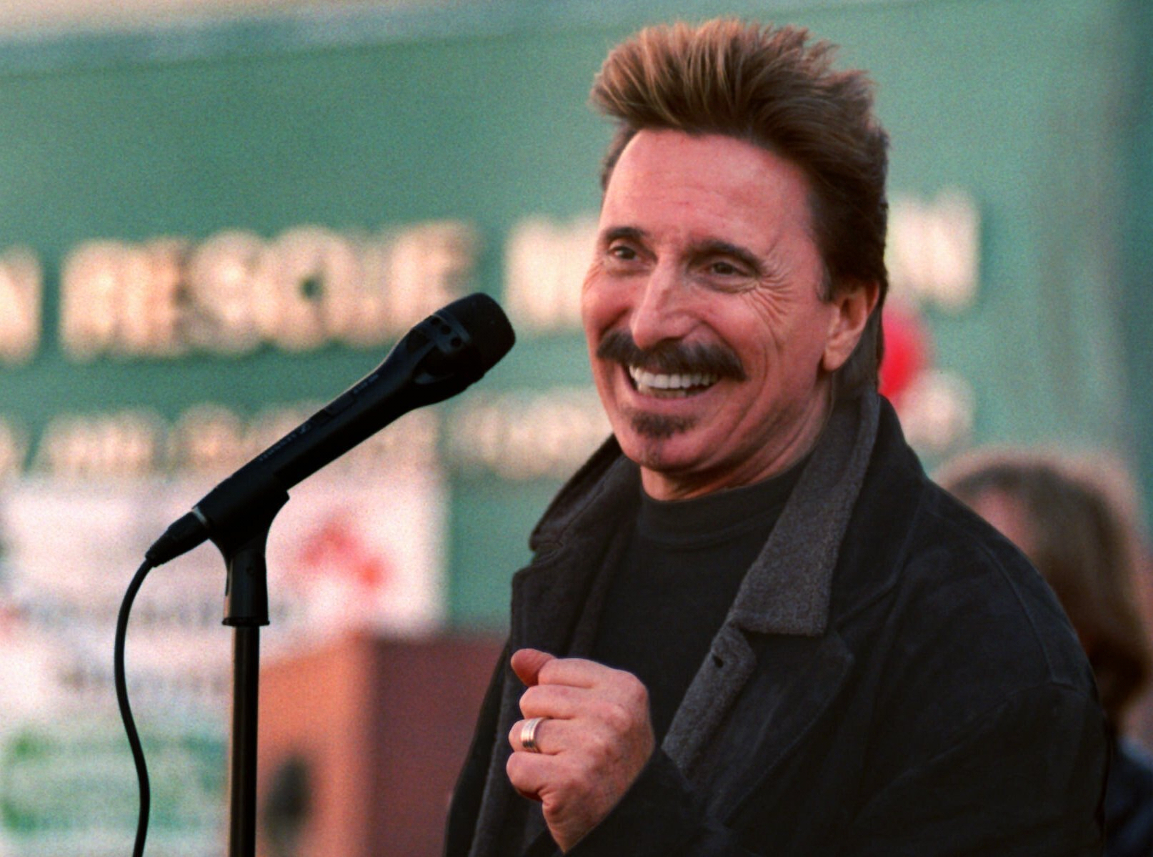 Chuck Negron, lead singer on 'Joy to the World' and other Three Dog Night hits, dies at 83