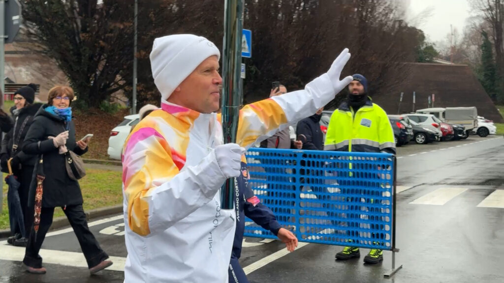 David Huntsman carries Olympic torch in Milan suburb, highlights mental ...