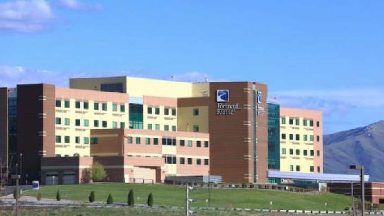 A local neurosurgeon and a medical device distributor have fired back at Portneuf Medical Center, claiming in a new lawsuit that they were retaliated against after reporting the hospital was using dirty surgical tools.