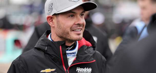 Ryan Preece wins The Clash in sleet and near-freezing temperatures